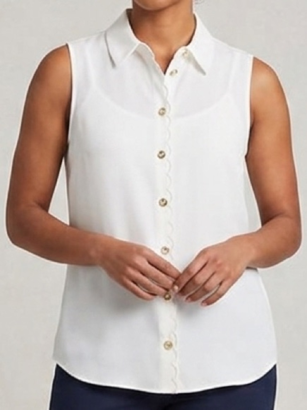 ⭐️ 5 for 20$! ⭐️ Tommy Hilfiger White Sleeveless Shirt with Scalloped Edge